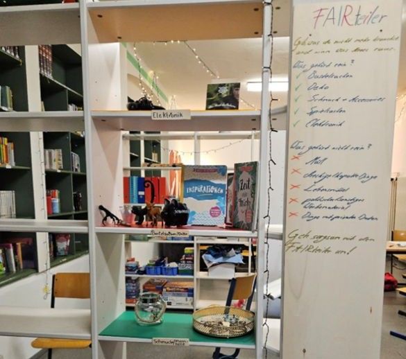 Fairteiler in der Schulbibliothek